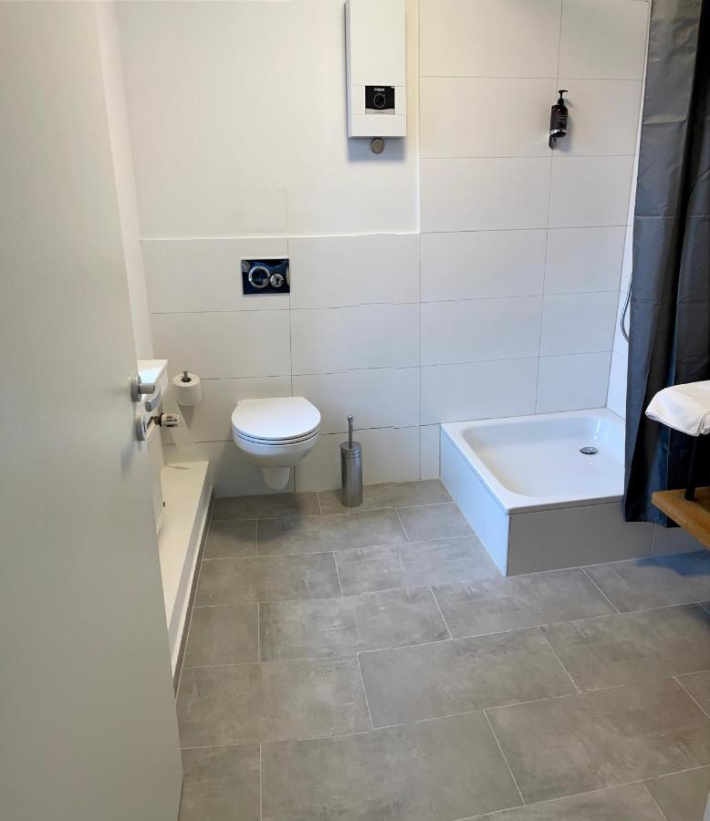Aparthotel Neumuenster City Екстериор снимка
