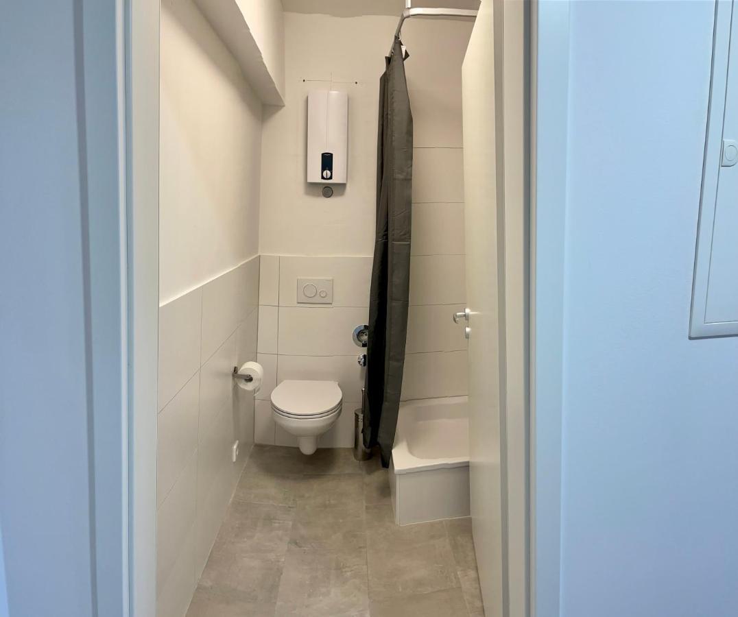 Aparthotel Neumuenster City Екстериор снимка