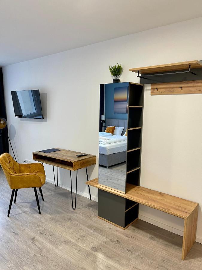 Aparthotel Neumuenster City Екстериор снимка