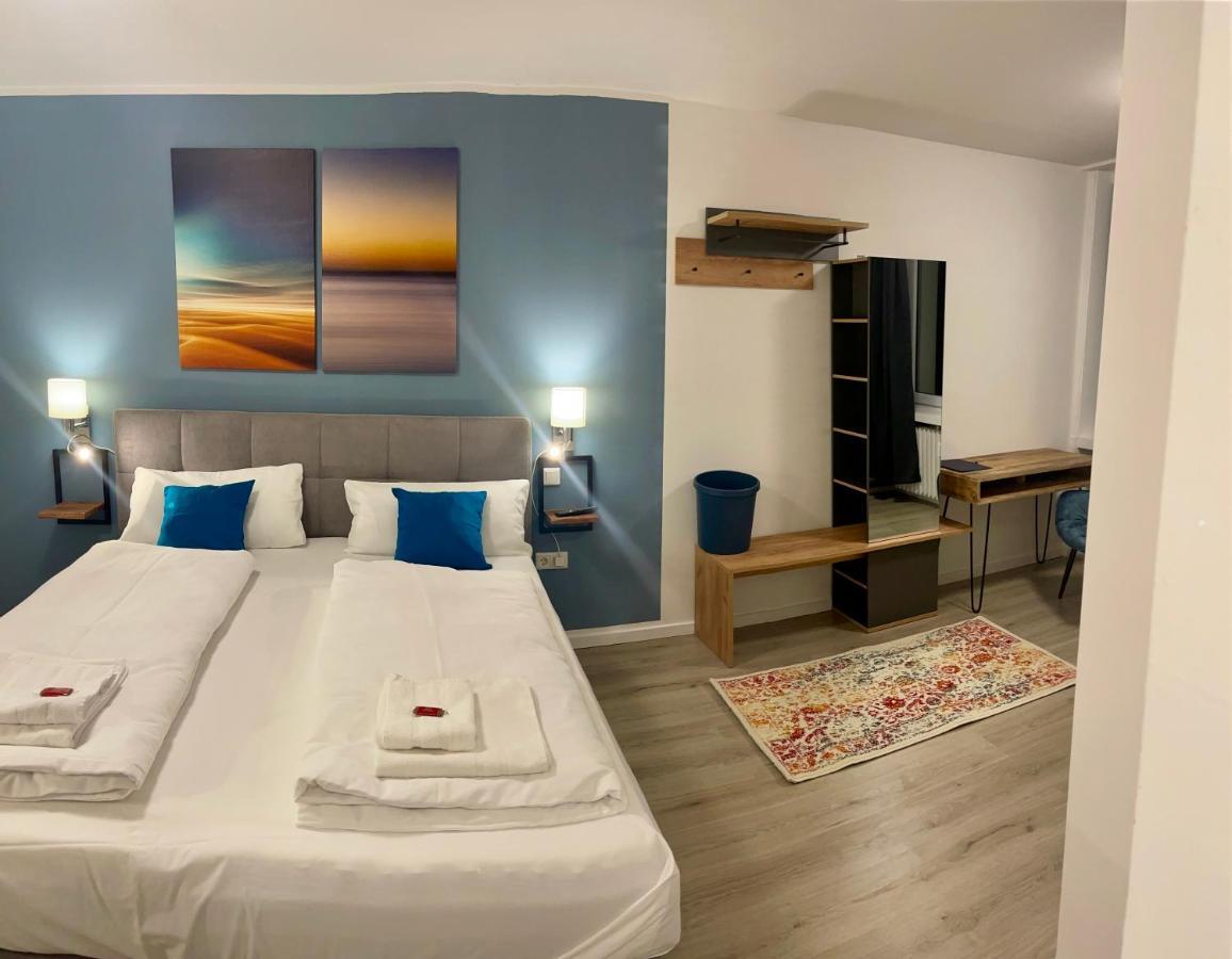Aparthotel Neumuenster City Екстериор снимка