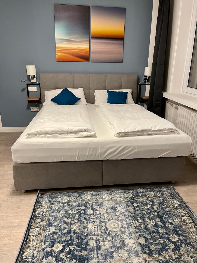 Aparthotel Neumuenster City Екстериор снимка